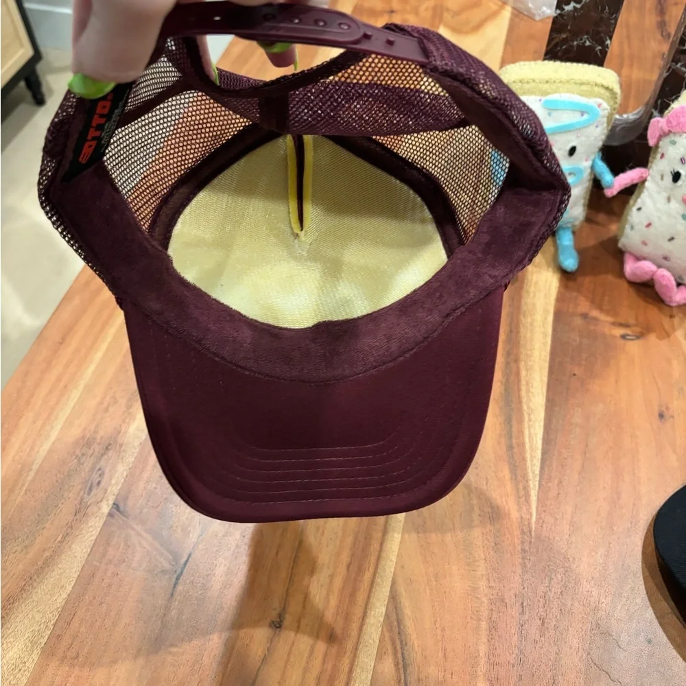 Kauai Hawaii chicken Maroon Trucker Hat